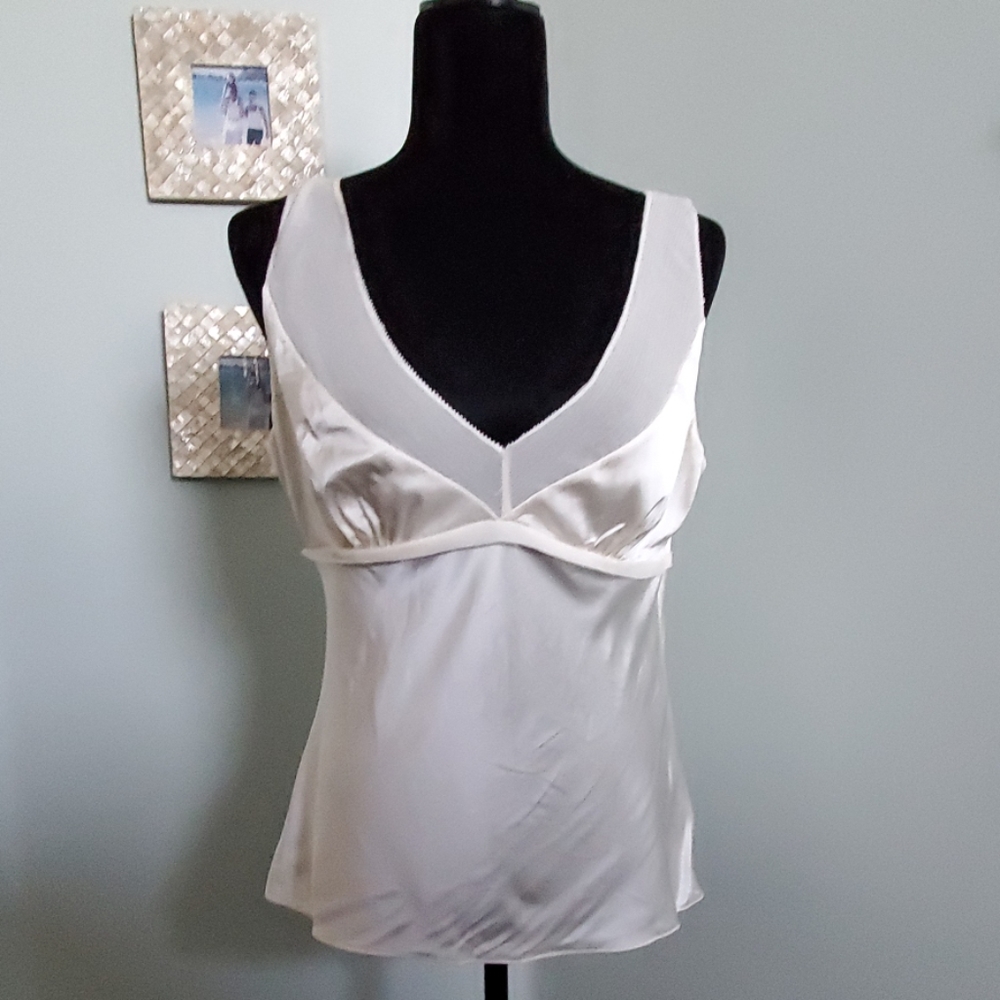 Express- NWT- Silk Sleeveless Dress Shirt Ivory- M